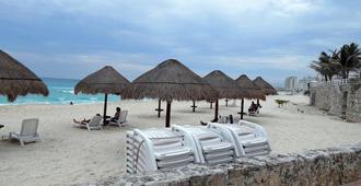 Bellevue Beach Paradise - Cancún - Beach