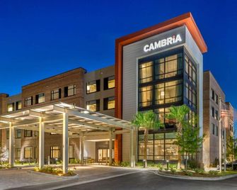 DoubleTree by Hilton Charleston Riverview - Charleston - Edificio