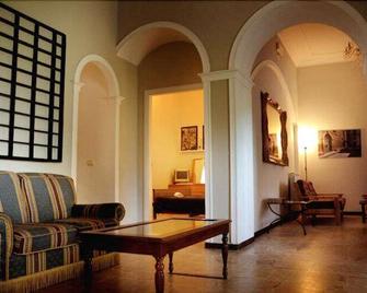 Agritrinacria Rooms - Piazza Armerina - Sala de estar