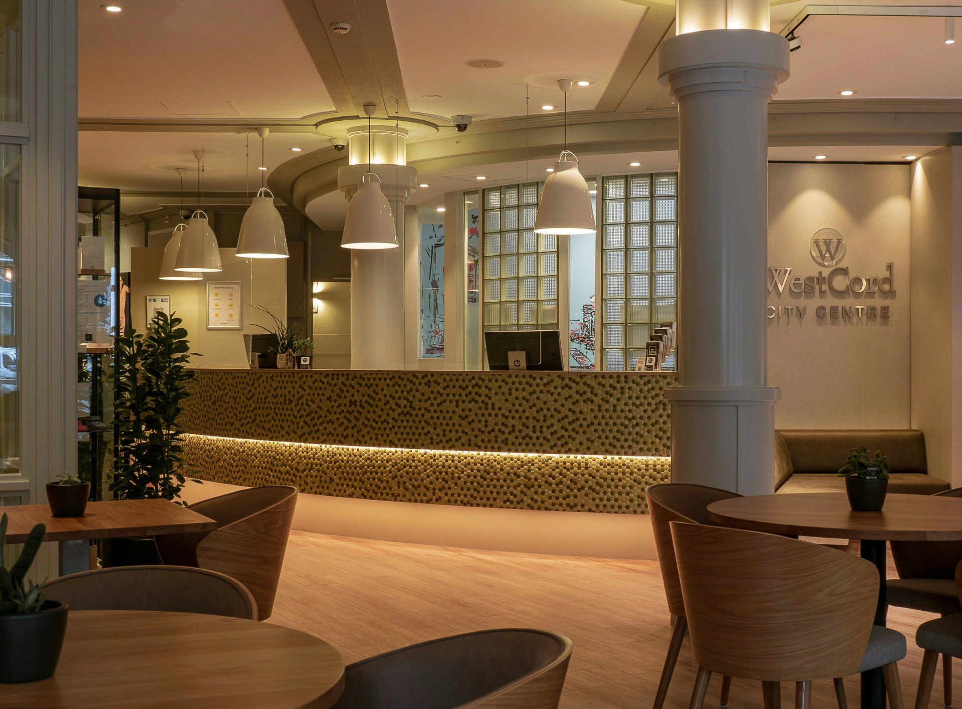 Westcord City Centre Hotel Amsterdam - אמסטרדם - דלפק קבלה