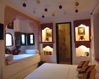 Shahi Guest House - ג'ודפור - חדר שינה