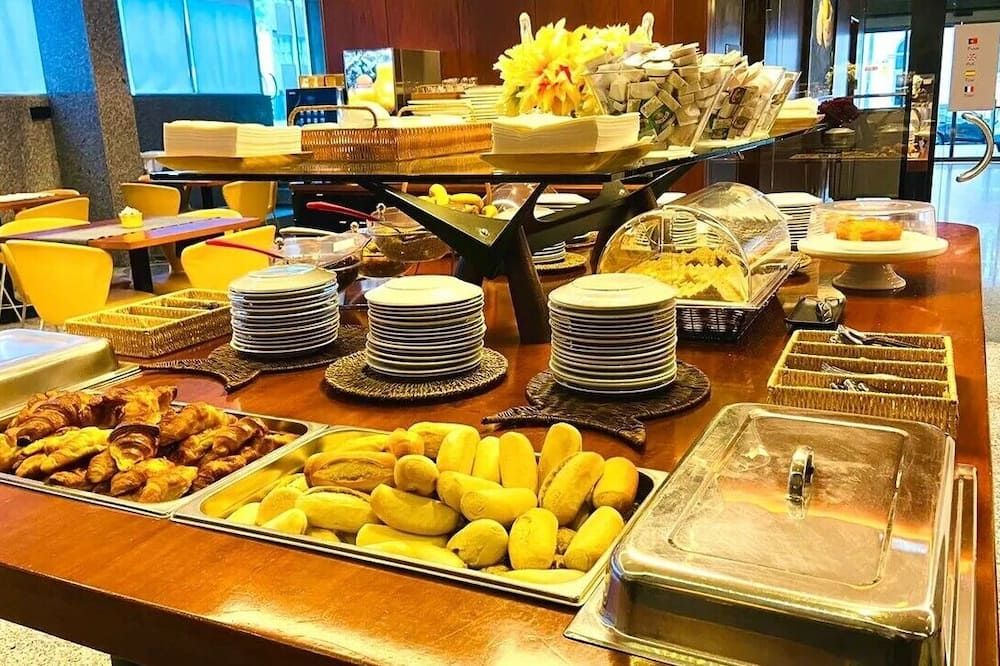 Hotel 3K Madrid - ליסבון - בופה
