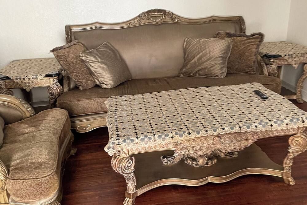 Lovely 2-bedroom condo in Phoenix with WiFi and AC - פיניקס - סלון