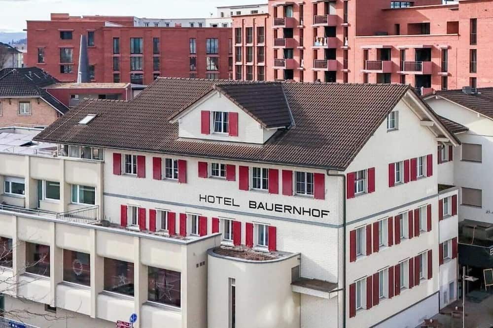 Hotel Bauernhof - Self Check-In Hotel - Risch-Rotkreuz - Bâtiment