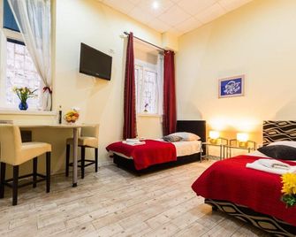 Lady of Health Apartments - Zara - Camera da letto