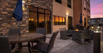 Fairfield Inn & Suites by Marriott Sioux Falls Airport - Sioux Falls - Patio