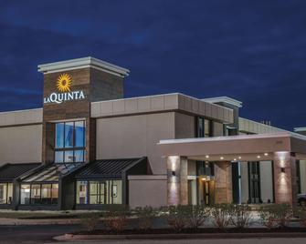 La Quinta Inn & Suites by Wyndham Festus - St. Louis South - Festus - Building