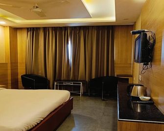 The Himalayan Vista - Rānikhet - Bedroom
