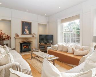 Cotswold House - Moreton-in-Marsh - Living room