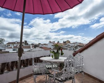 Casa Resende- Parking included - Evora - Balcony