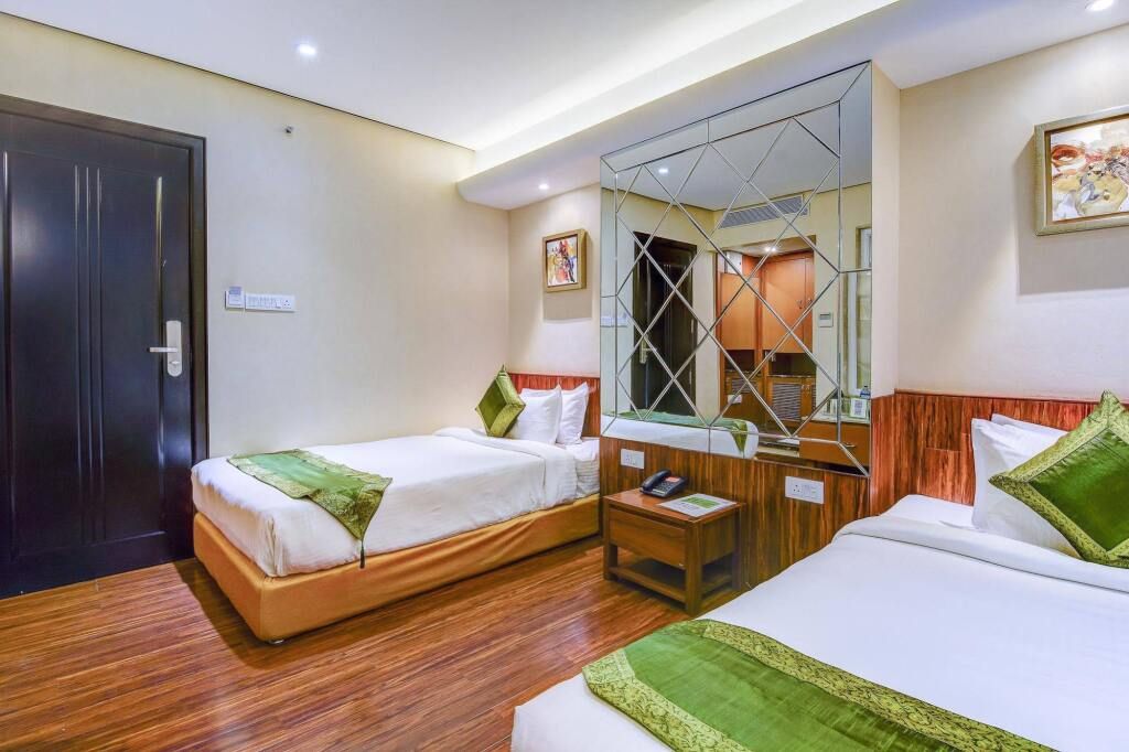 Treebo Sapphire Star - אינדור - חדר שינה