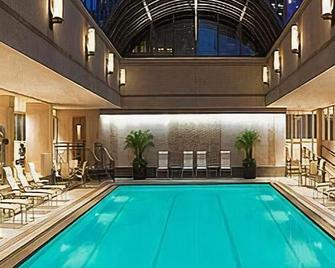 Baston na Nikitina Hotel - Tomsk