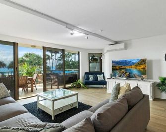 The Rocks Resort - Official - Currumbin