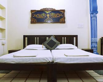 Haveli Kalwara - A Heritage Hotel - Jaipur - Bedroom