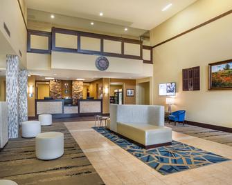 Best Western Plus University Park Inn & Suites - State College - Lobby