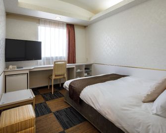 Hotel Diasmont Niigata - نيجاتا - غرفة نوم