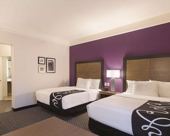 La Quinta Inn & Suites by Wyndham Oklahoma City - NW Expwy - Oklahoma City - Bedroom