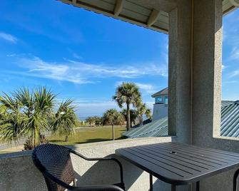 Jekyll Keepers Quarters Apts - Jekyll Island - Balcony