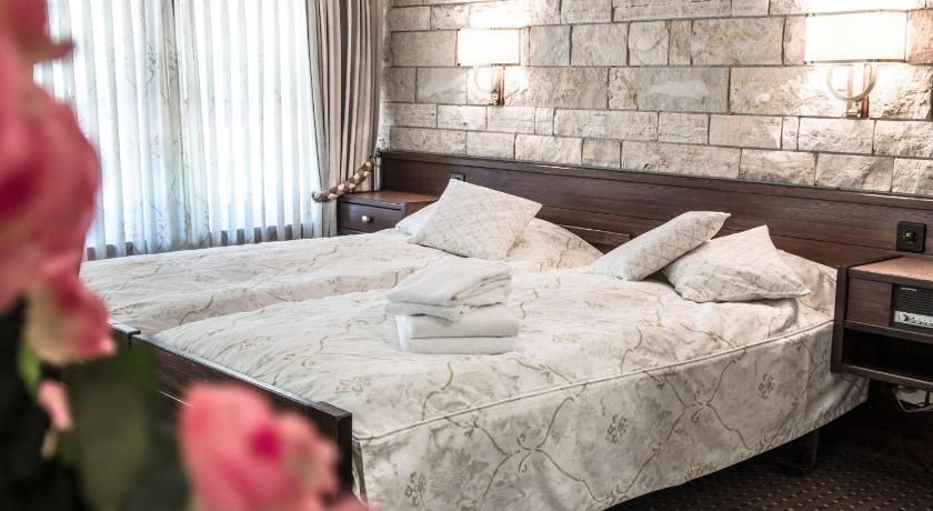 Hotel Restaurant La Porte D'Octodure