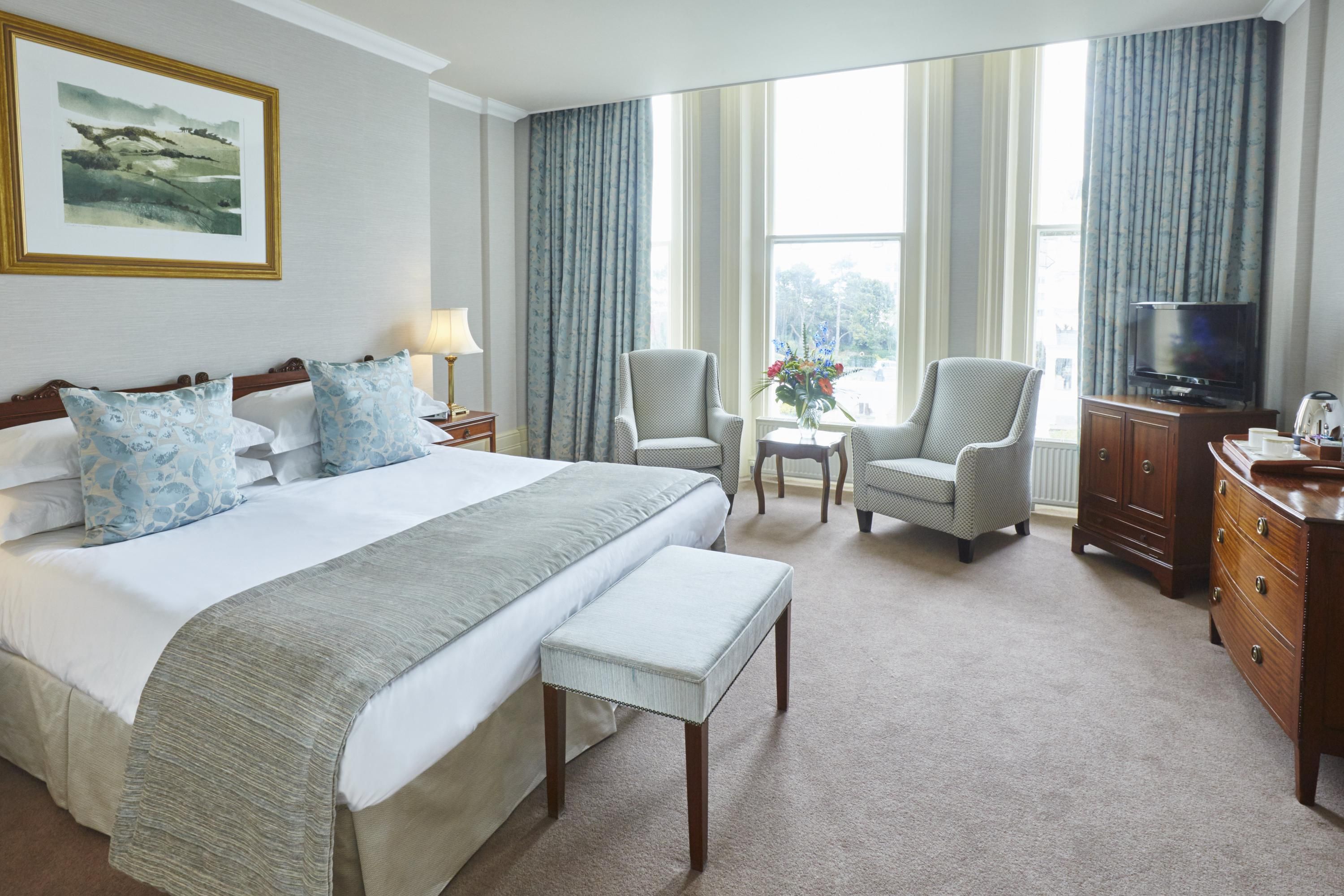 The Grand Hotel - איסטבורן - חדר שינה