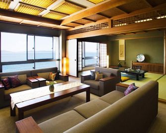 Gimpaso Hotel - Gamagōri - Habitación