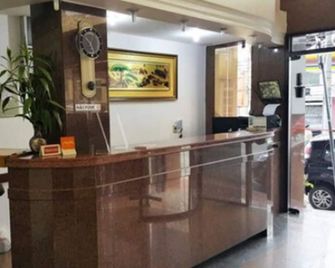 Free Palace Hotel - São Paulo - Recepción