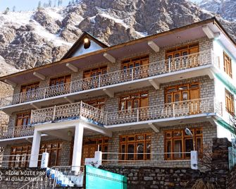The Lake View Resort - Sangla - Building