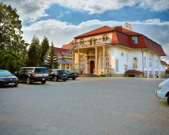 Hotel Garden - Bolesławiec - Bâtiment
