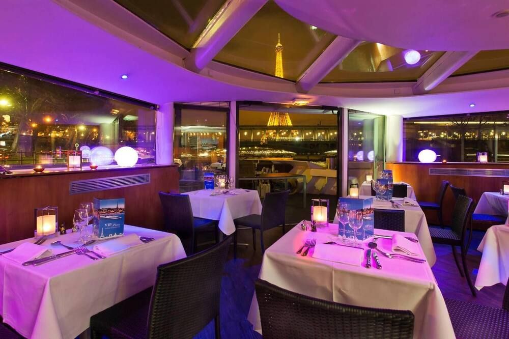 Vip Paris Yacht Hôtel & Spa