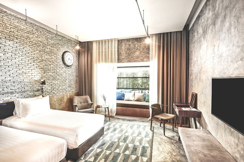 The Restro Hotel - הוא הין - חדר שינה