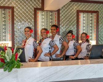 Airport Ace Hotel - Наді - Рецепція