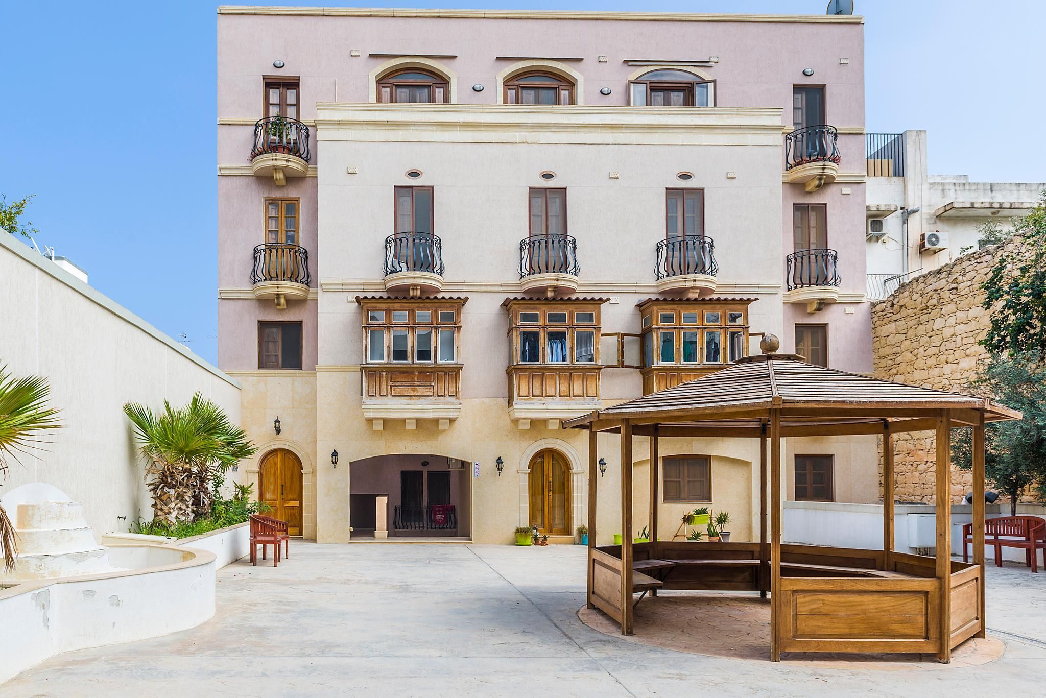 Marble Arch Home - סנט ג'וליאנס - בניין