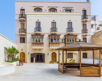 Marble Arch Home - St. Julian's - Building