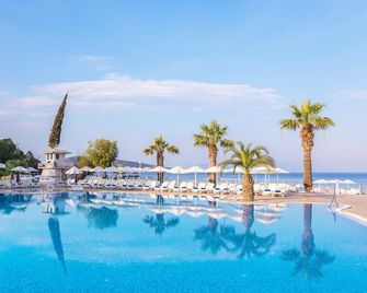 Labranda Tmt Bodrum - Bodrum - Pool