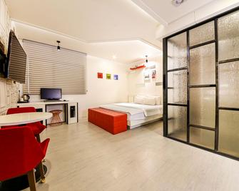 Sacheon (Samcheonpo) 2in1 - Sacheon - Habitación