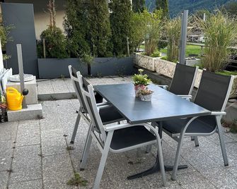 Wohnung in zentraler und trotzdem ruhiger Lage, Balzers - Balzers - Patio
