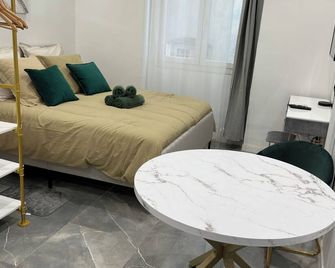 La Chic Opéra Netflix/Wifi - Μασσαλία - Κρεβατοκάμαρα