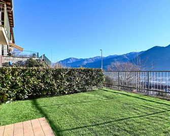 Casa Pierina - Lake View - by Host4U - Costa Volpino - Balcony