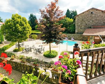 Hôtel Restaurant Au Pont de Raffiny - Saint-Anthème
