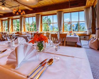 Landkomforthotel Panorama & Restaurant Bella Vista - גרמיש-פרטנקירכן - מסעדה