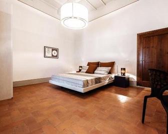 Residenza Cavour - Empoli - Bedroom