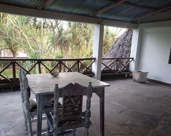 Villa in Diani Beach - Diani Beach - Balcon