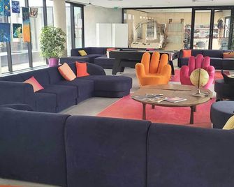 أوبيرج دو جيونيس هاي كاهور - لو شاي - كاهور - ردهة