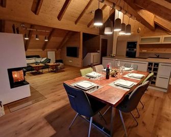 Berghütte Murmele - Lachtal - Salle à manger