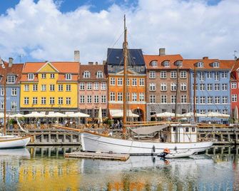 Downtown Dream Apartment in two Floors With Rooftop Balcony All Yours - Copenhagen