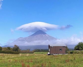 Taranaki Creekside Tui By Tiny Away - Stratford - Extérieur