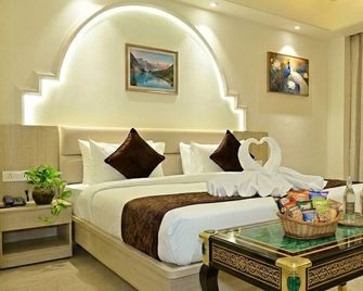 Simran Sarovar Hotel - Maihar