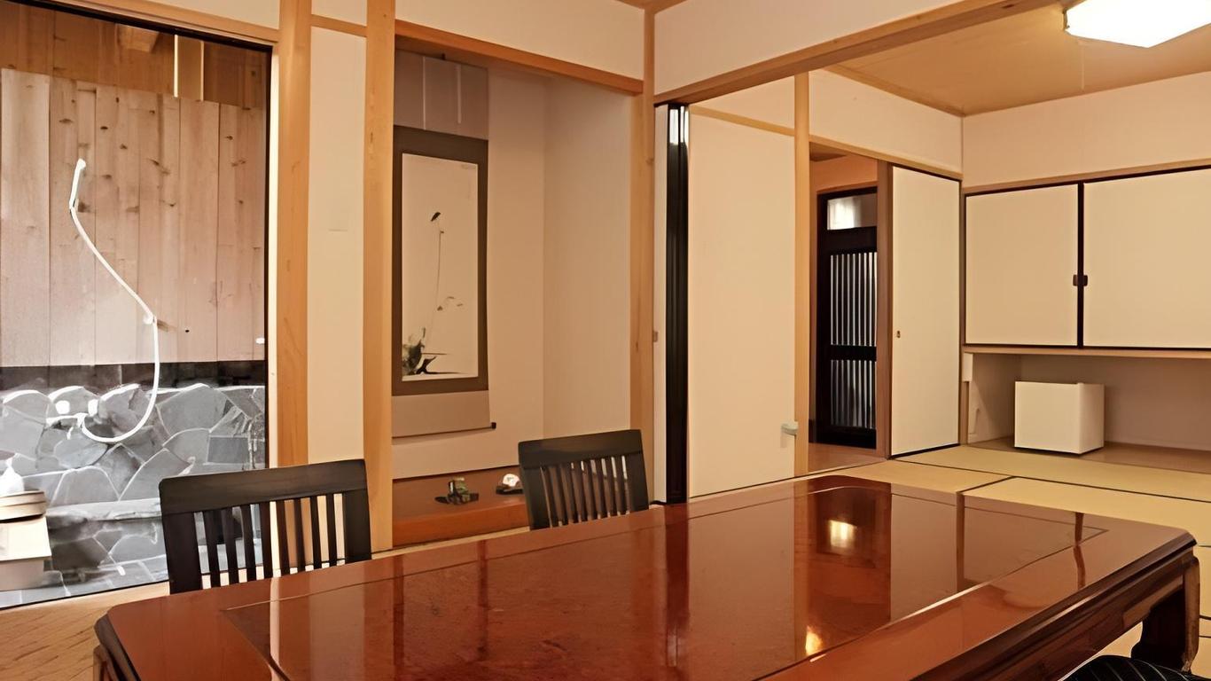 山之秋葉飯店