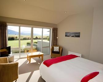 Dunluce Bed & Breakfast - Te Anau - Bedroom