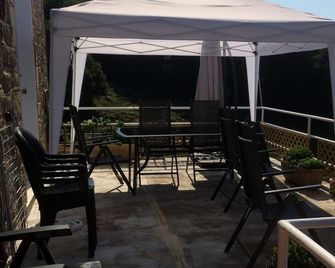 Large house Argentat-sur Dordogne, suitable for fishermen Heating WIFI - Argentat - Balkon
